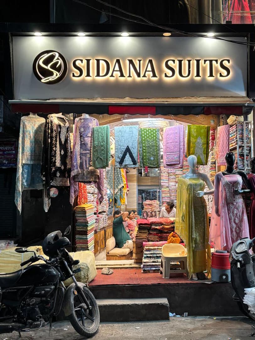 The Sidana Suits shopfront on Gurudwara Road, Jwalapur